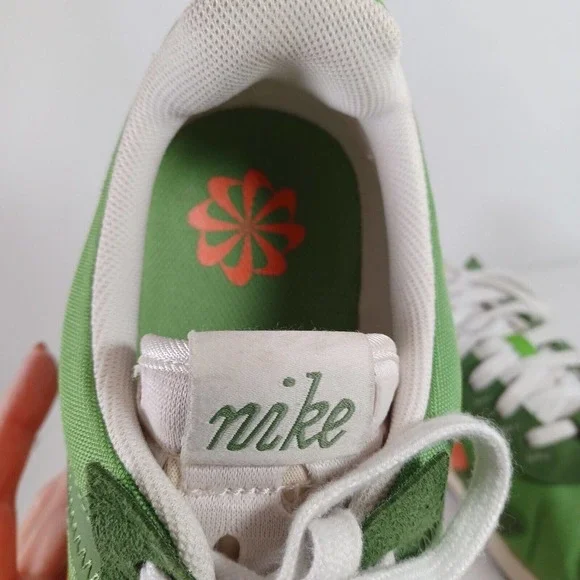 Nike Men's 11 Air Max Pre-Day LX Sneaker Chlorophyll/Camellia-Treeline Retro - Picture 6 of 10